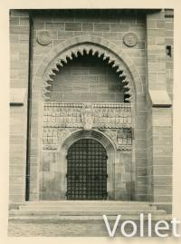 Anstaltskirche - Portal